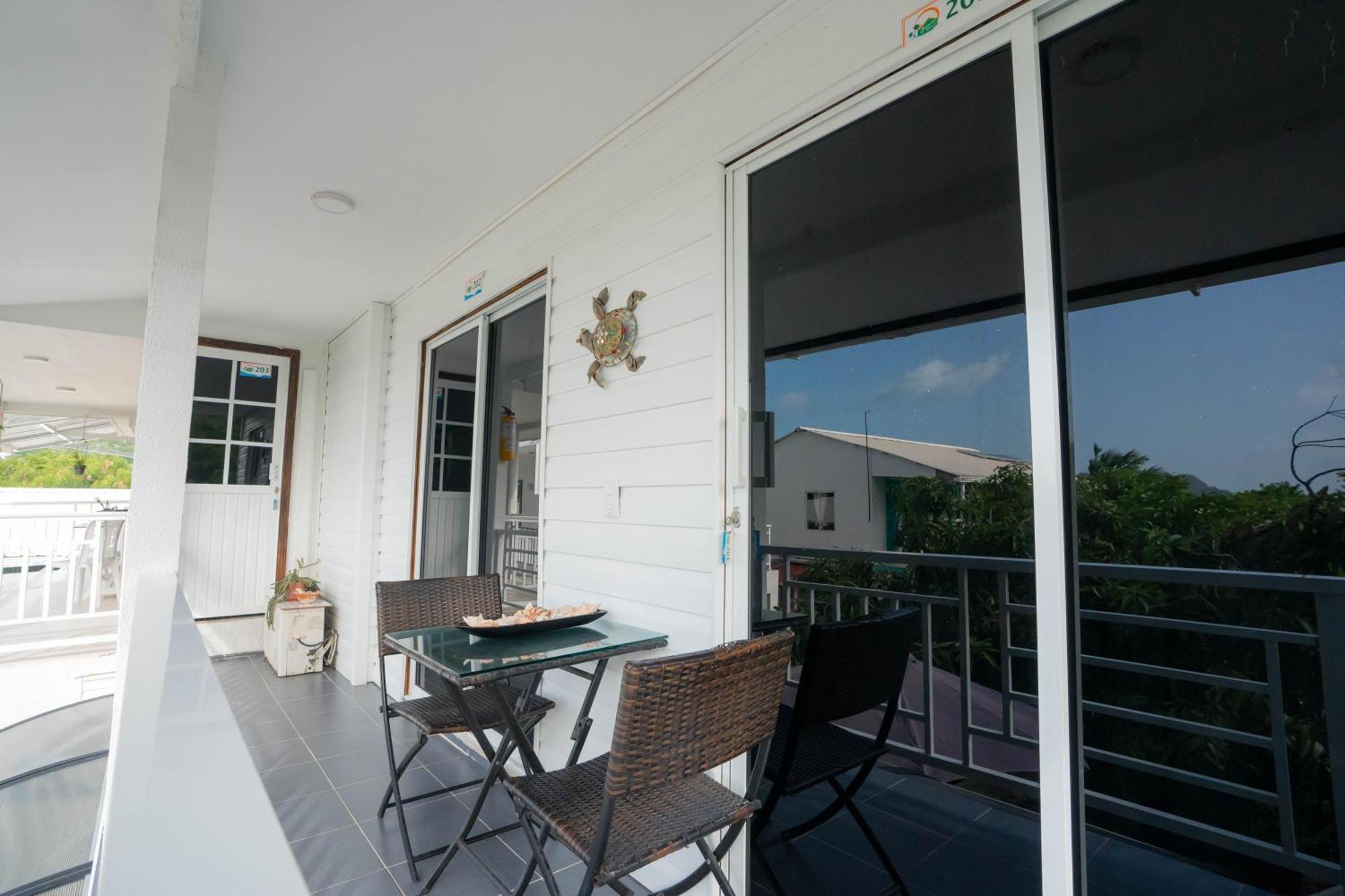 Posada Jasmina Place Franshua ภายนอก รูปภาพ
