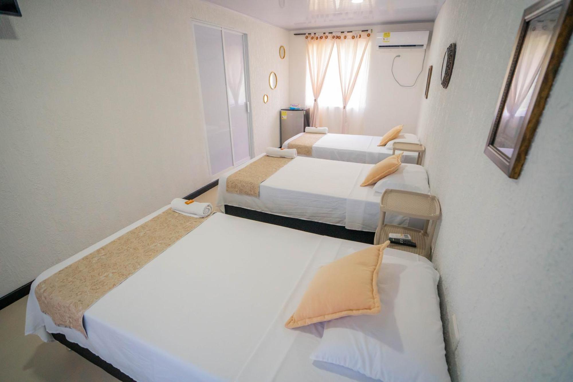 Posada Jasmina Place Franshua ภายนอก รูปภาพ