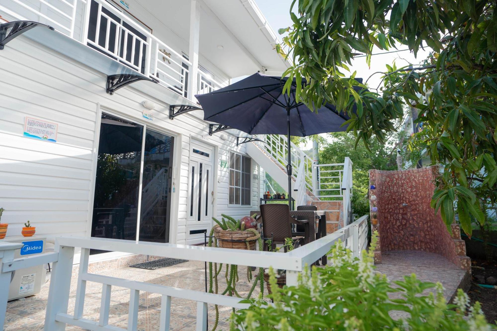 Posada Jasmina Place Franshua ภายนอก รูปภาพ